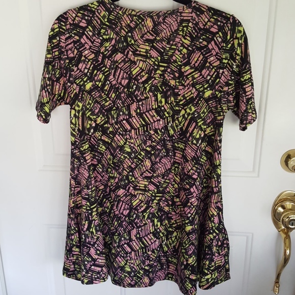 Lularoe Perfect T NWOT - Picture 2 of 3